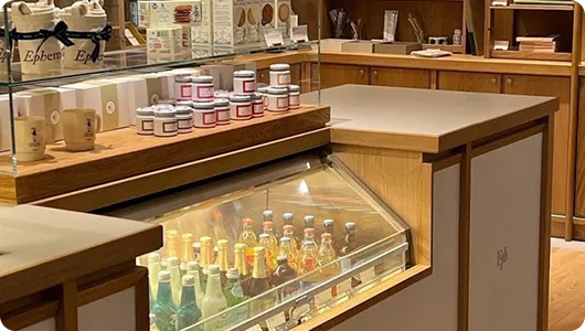 Chain Restaurants & Cafes